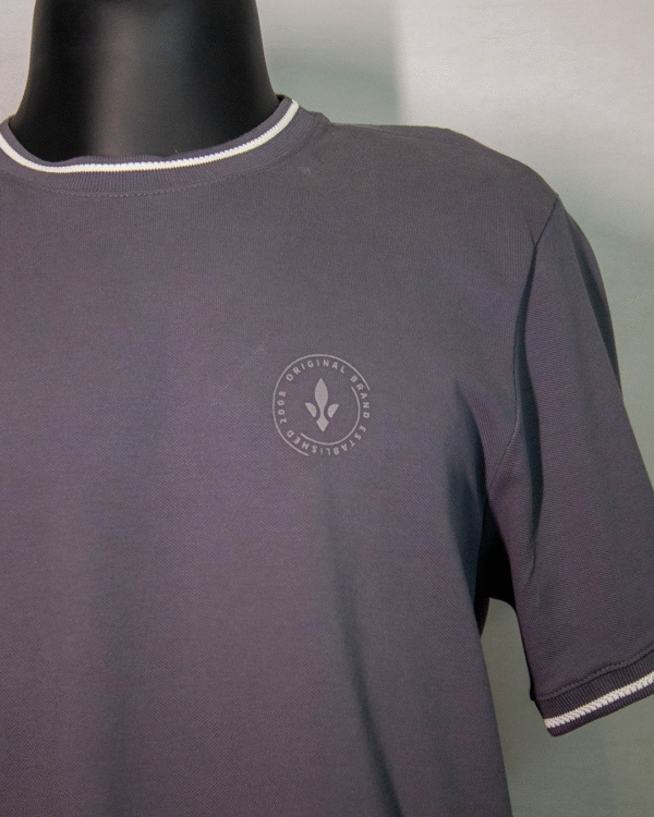 CAMISETA REGULAR SELECT MC CINZA CHUMBO NºP - Imagem 3