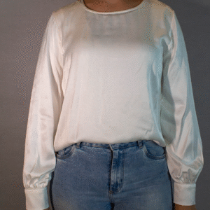BLUSA SOLTA FEMININA OFF WHITE - M
