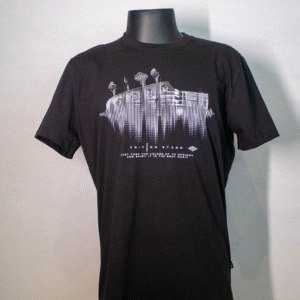 CAMISETA PRETA TRITON