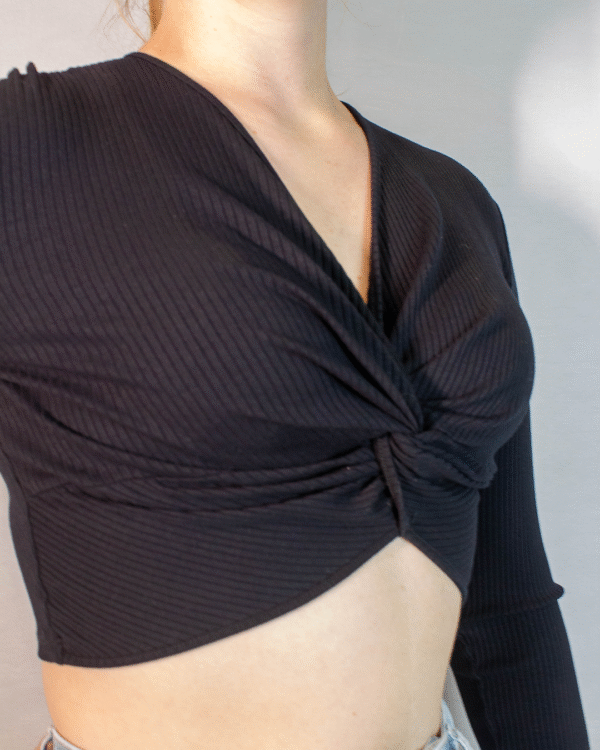 TOP CROPPED FEMININO FLOR DE LIS PRETO G - Imagem 3