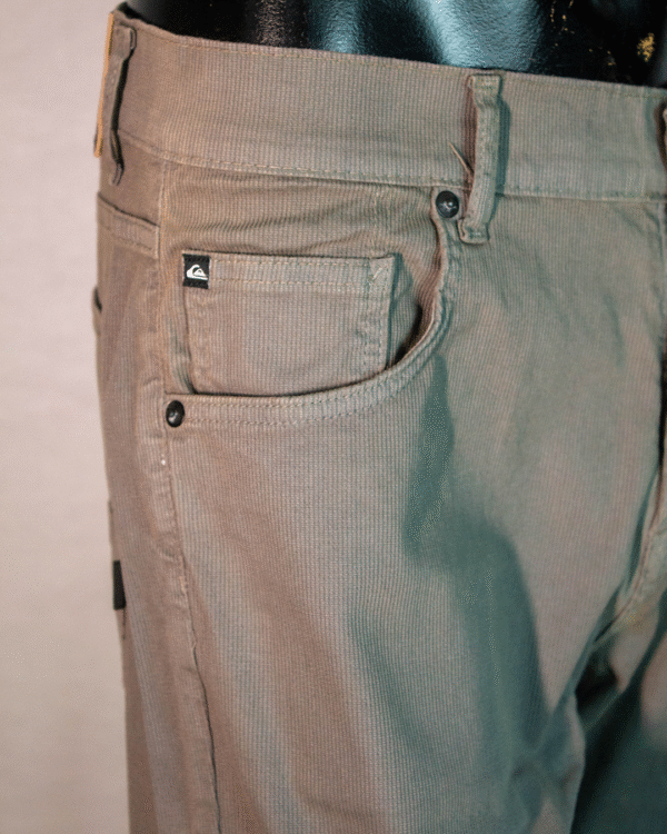 CALÇA JEANS MASCULINA QUIKSILVER Nº42 - Imagem 2